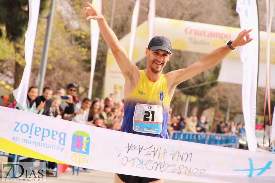 Imágenes de que deja la Maratón y Media Maratón Ciudad de Badajoz