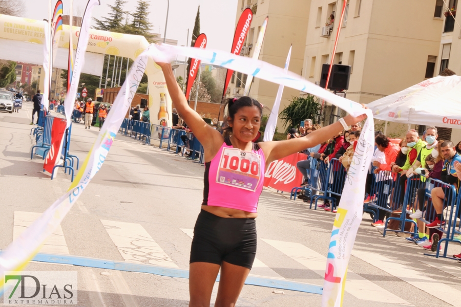 Imágenes de que deja la Maratón y Media Maratón Ciudad de Badajoz