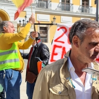 VOX desmiente cualquier rumor sobre sus candidatos a las elecciones autonómicas y municipales