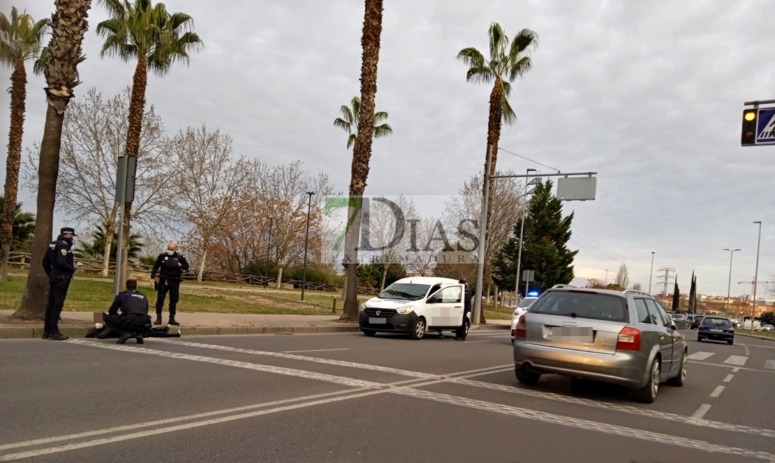 Un hombre es atropellado en Circunvalación (Badajoz)