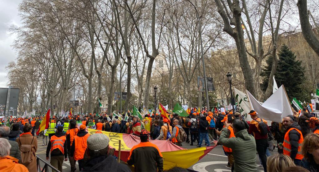 REPOR - Miles de extremeños se manifiestan en Madrid por el futuro del mundo rural