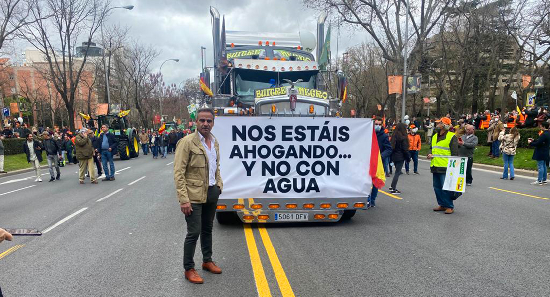 REPOR - Miles de extremeños se manifiestan en Madrid por el futuro del mundo rural