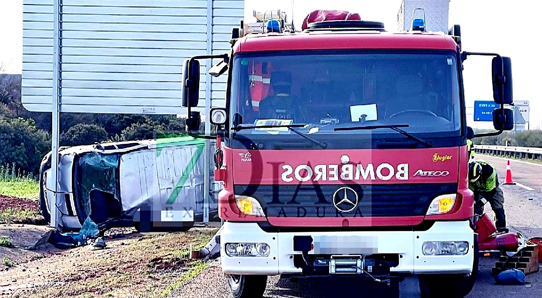 Un muerto y cuatro heridos en un trágico accidente en Almendralejo