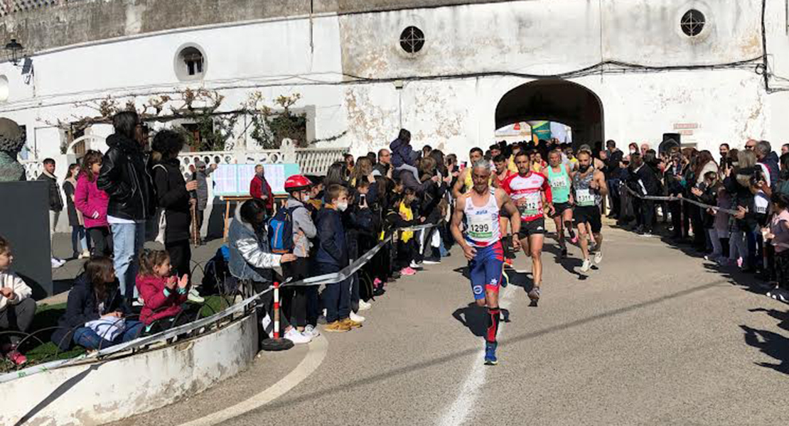 Carlos Gazapo y Tina María Ramos ganan la XV Media Maratón de Alburquerque