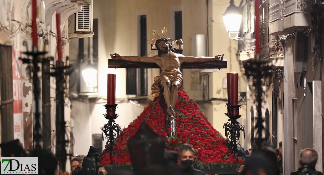 Revive los mejores momentos de la madrugada del Viernes Santo