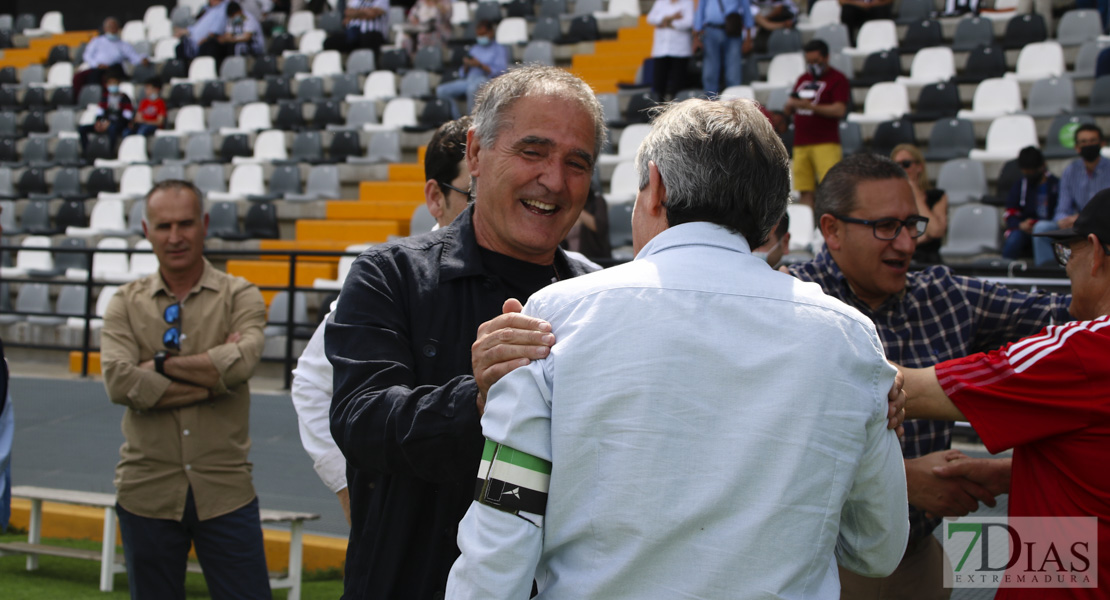 Homenaje blanquinegro a los héroes que ascendieron a Segunda