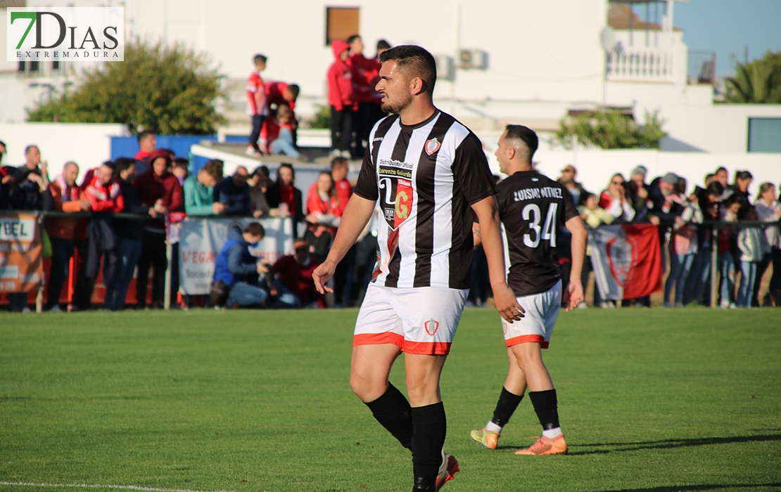 Imágenes del Atlético Pueblonuevo 2 - 2 Club de Fútbol Campanario