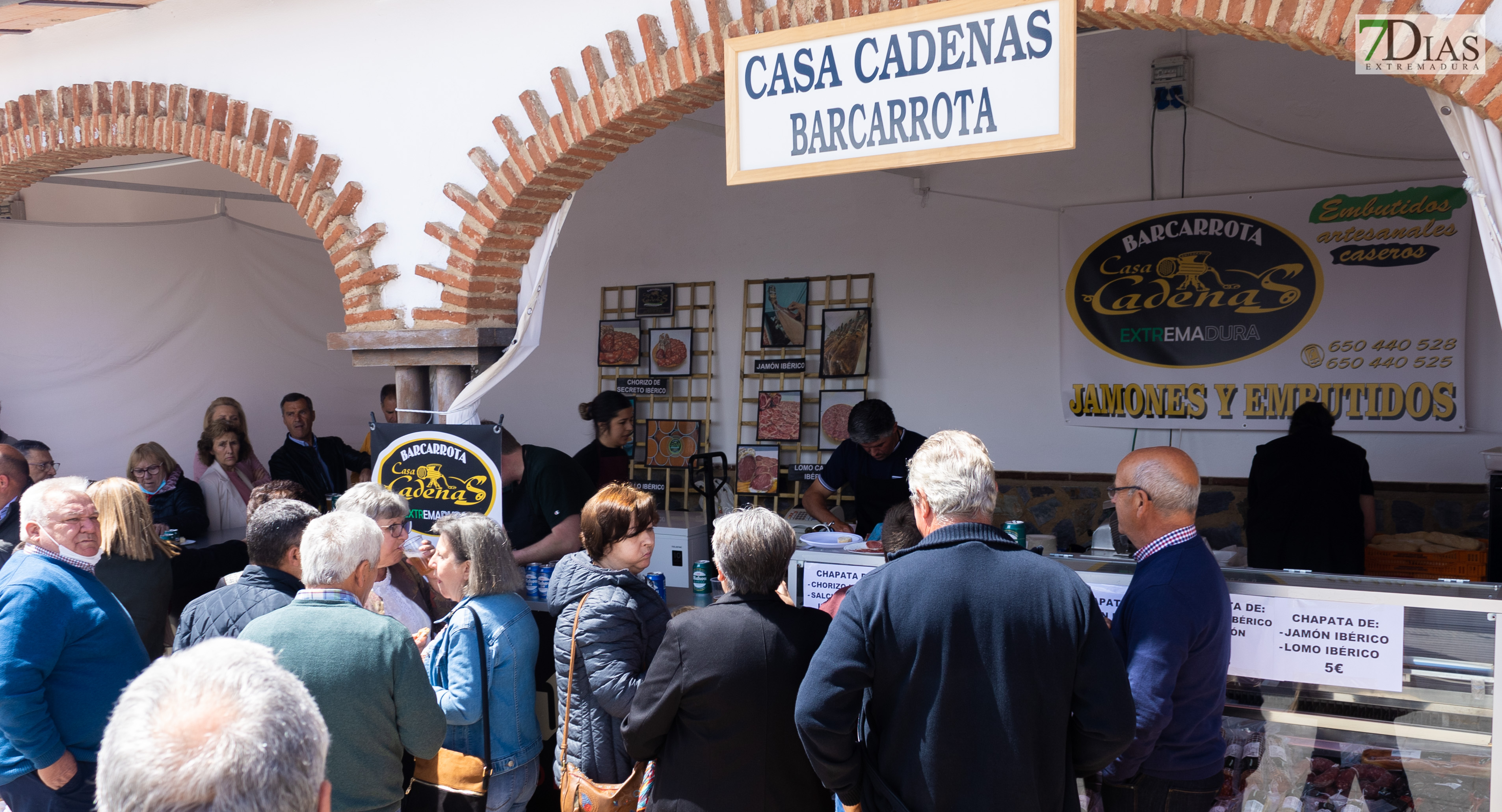 Imágenes que deja la clausura del certamen gastronómico del cerdo ibérico de Barcarrota