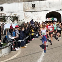 Carlos Gazapo y Tina María Ramos ganan la XV Media Maratón de Alburquerque