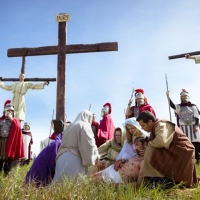 La Riada presente en el “Viacrucis Viviente” del Cerro de Reyes