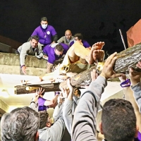 La originalidad de la salida de San Fernando cautiva a los ciudadanos pacenses