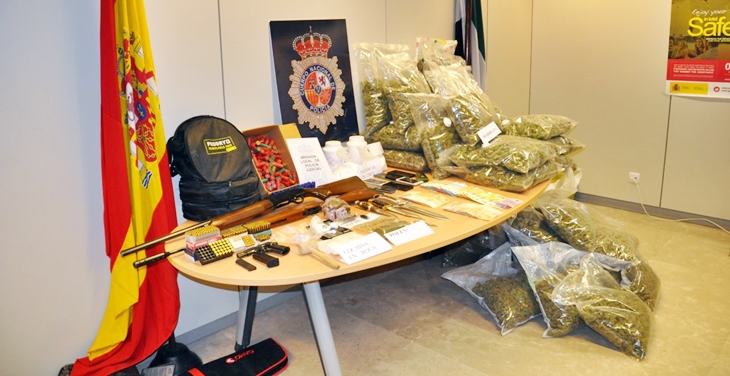 Desmantelan un grupo criminal dedicado al cultivo de sustancias estupefacientes en Don Benito