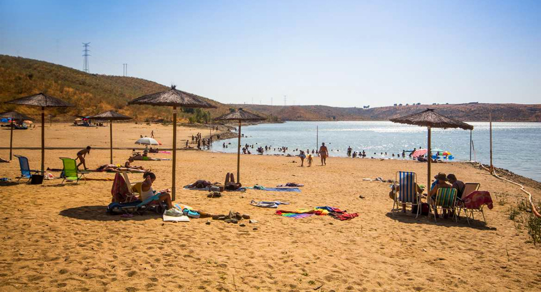 Extremadura ya lidera el ranking de CCAA con playas continentales de bandera azul