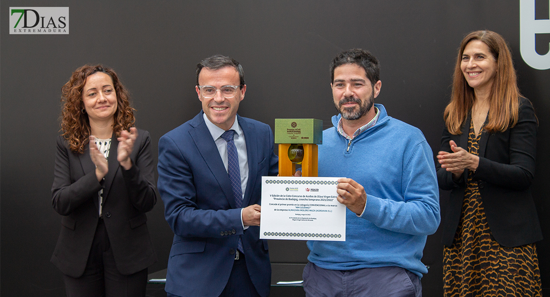 Entrega de premios de la V Edición de la Cata-Concurso de Aceites de Oliva Virgen Extra Provincia de Badajoz