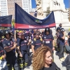 Los bomberos presionan en Madrid para conseguir la aprobación de una ley básica reguladora