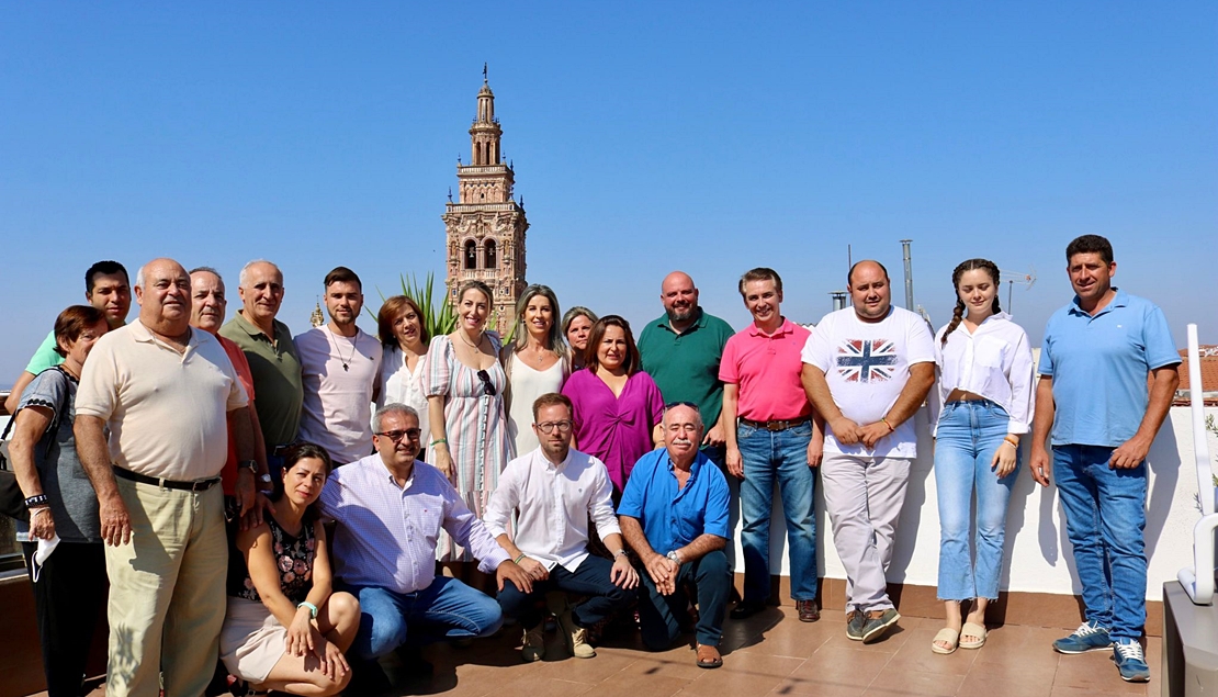 Guardiola denuncia la pérdida en Extremadura de 12.000 jóvenes desde que Vara es presidente