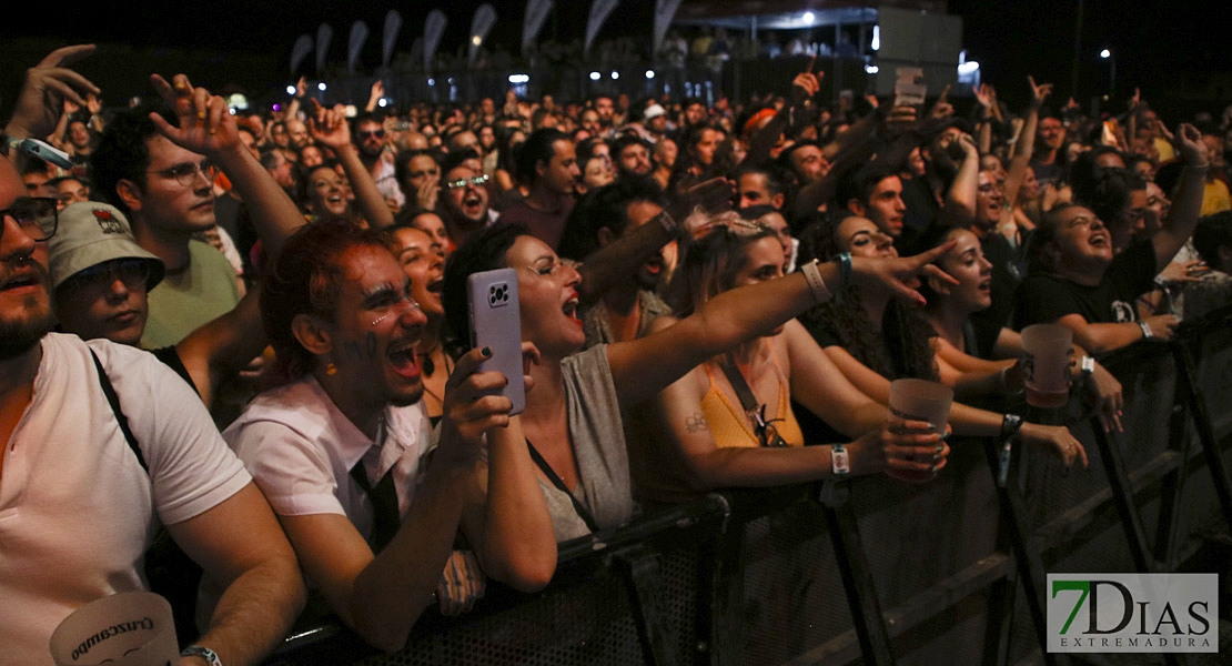 Miles de personas vibran con el Contempopránea 2022 en Olivenza