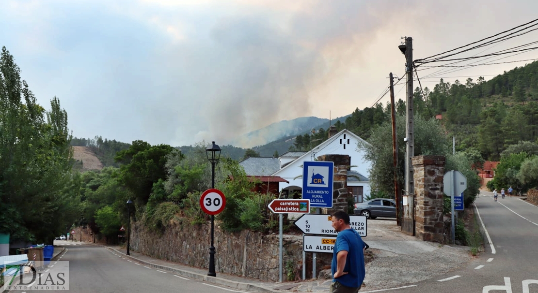 El incendio en Las Hurdes continúa en nivel 2 de peligrosidad