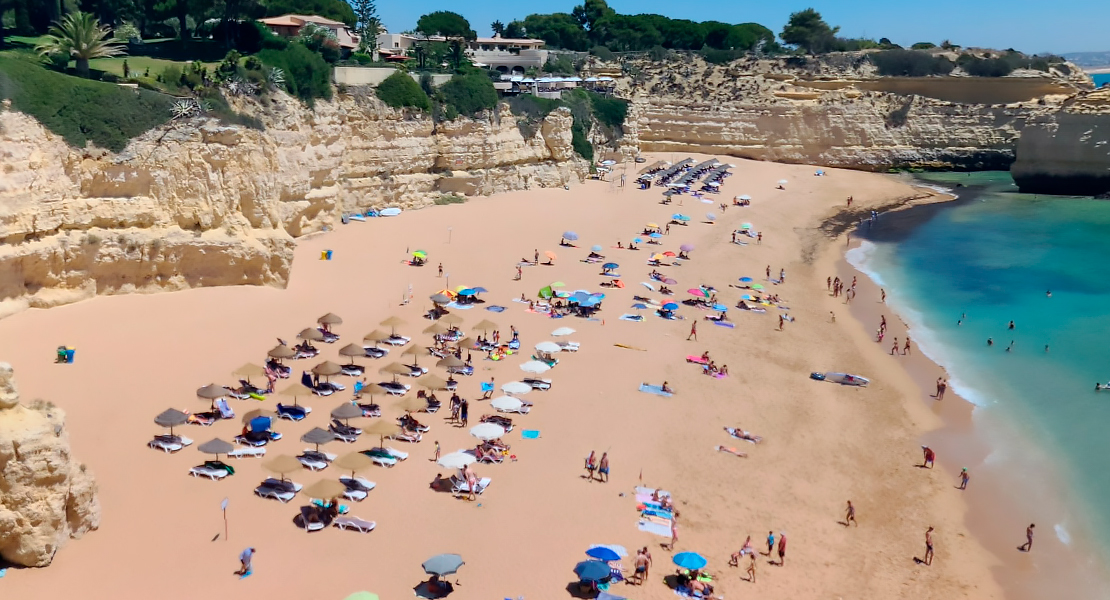 Alarga el verano en el Algarve con esta económica ruta de la tapa