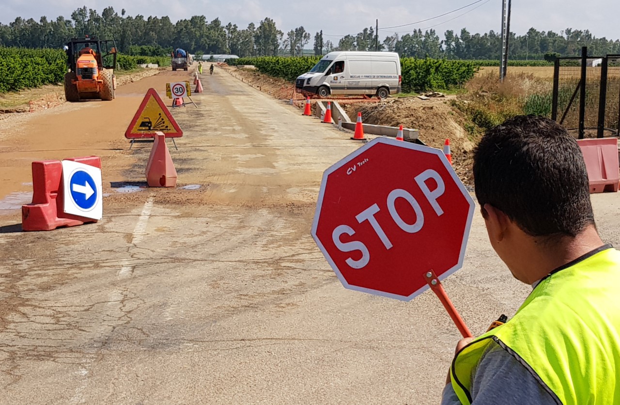 Cortes en varias carreteras de Badajoz desde este martes