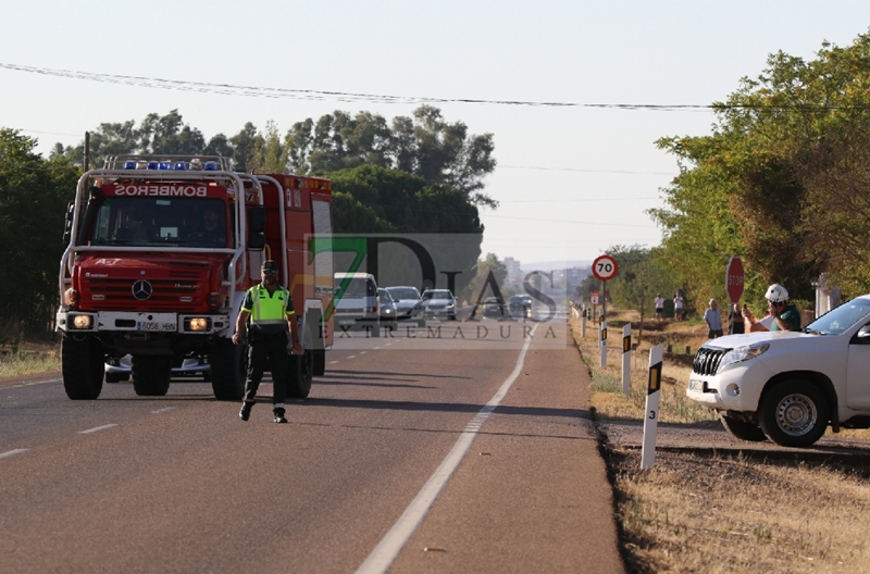 Nivel 1 de Peligrosidad en un incendio a las afueras de Badajoz