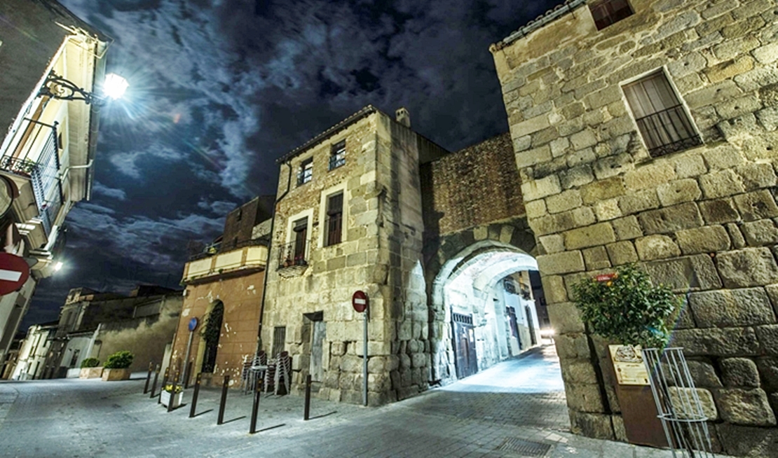 Coria, destino de embrujo para viajar este otoño