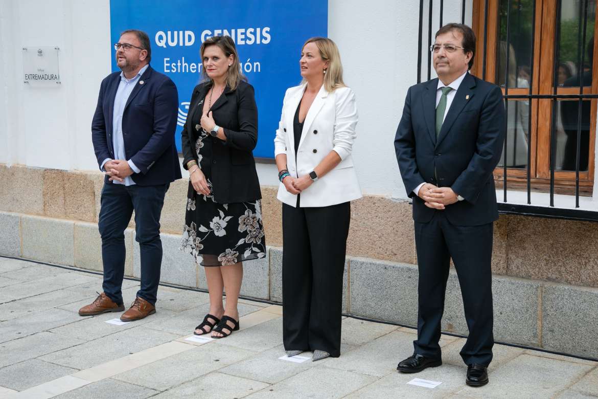 Rinden un homenaje a las víctimas del terrorismo en Mérida