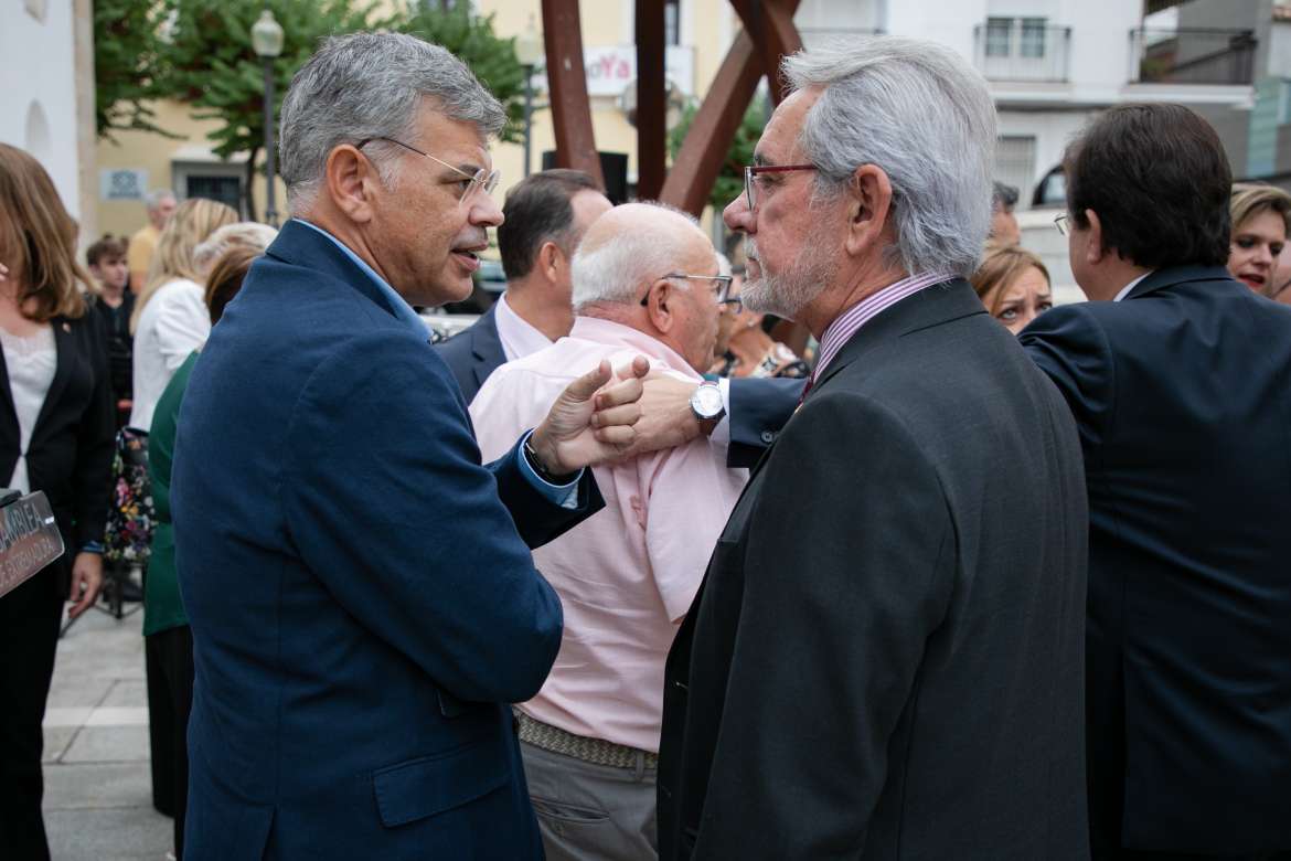 Rinden un homenaje a las víctimas del terrorismo en Mérida