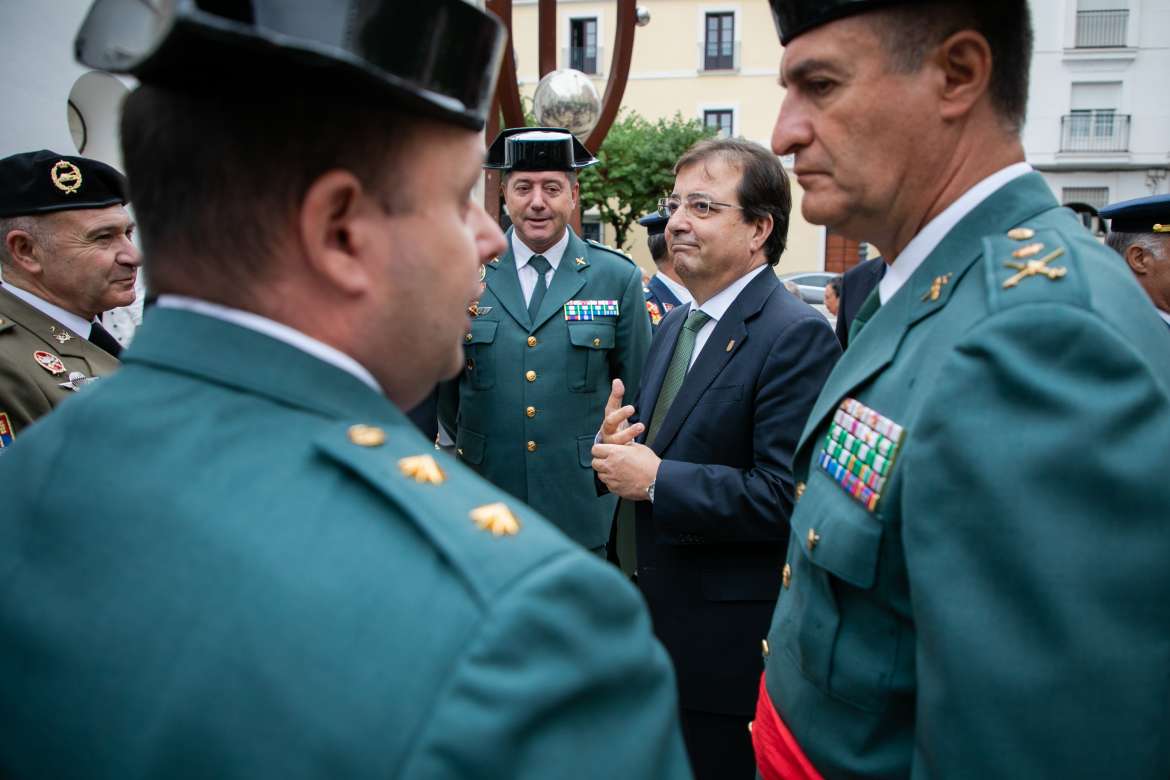 Rinden un homenaje a las víctimas del terrorismo en Mérida