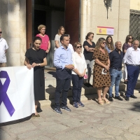 Emotivo minuto de silencio en Badajoz por la última víctima de violencia de género