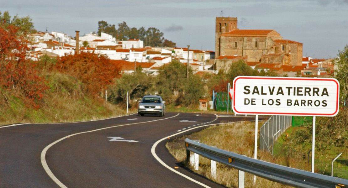 Instan paralizar la construcción de un vertedero muy cerca de Salvatierra de los Barros