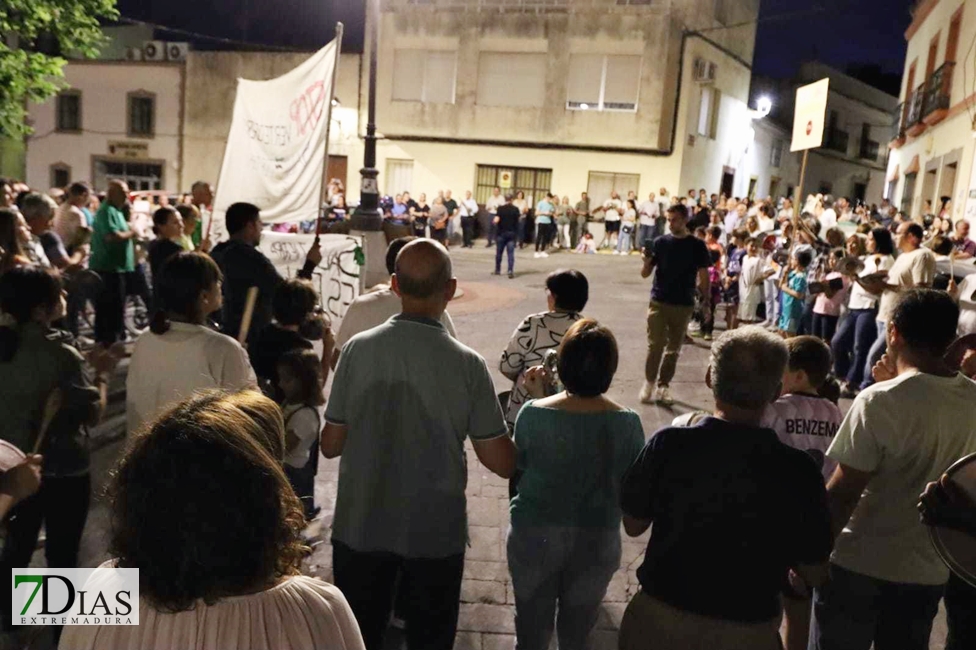 Nueva cacerolada en Salvatierra: vecinos y políticos unidos para parar el vertedero