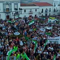 Éxito total en la primera gran manifestación contra el macrovertedero en Salvatierra de los Barros