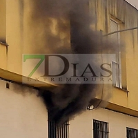 Nuevo incendio en el mismo piso que ayer en San Roque (Badajoz)