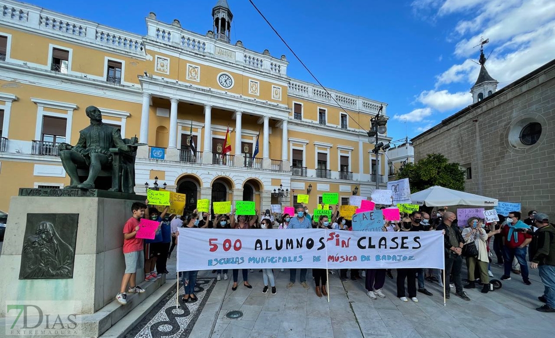 Cabezas: “No hay derecho a tanto retraso en el inicio de las Escuelas de Música”