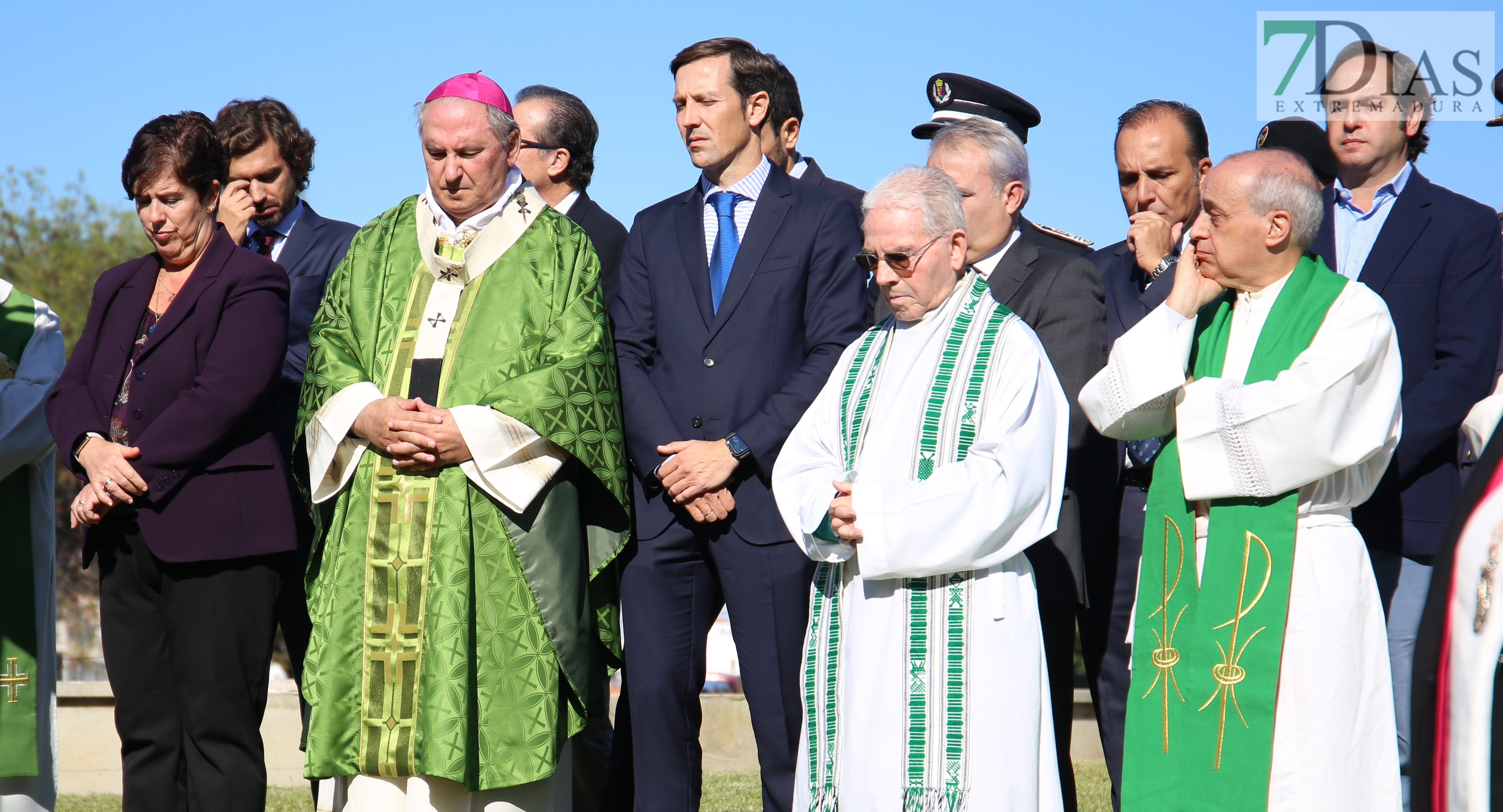 Sentimientos a flor de piel en el acto conmemorativo del 25 aniversario de riada en Badajoz