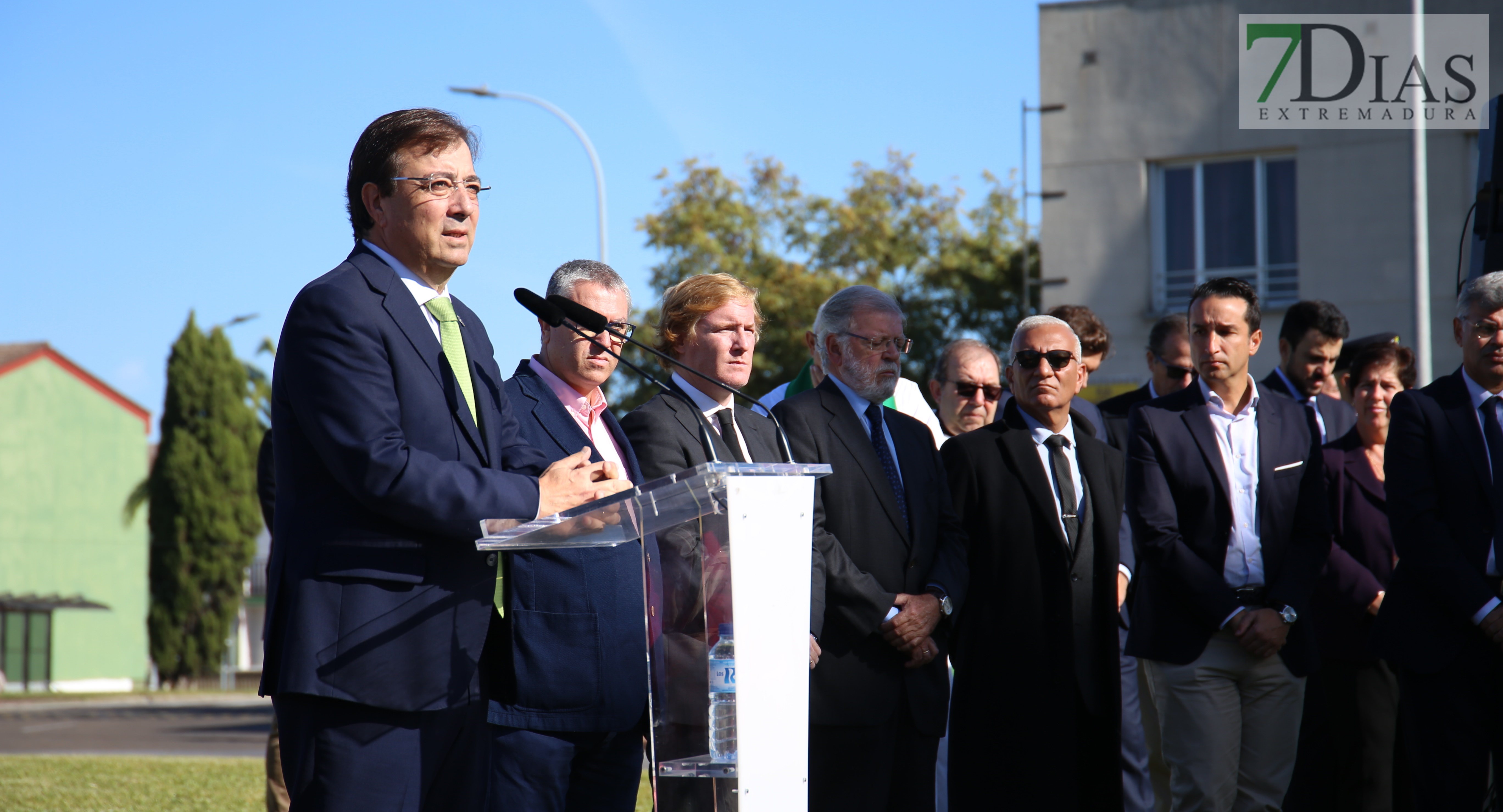 Sentimientos a flor de piel en el acto conmemorativo del 25 aniversario de riada en Badajoz