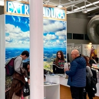 Extremadura presenta el nuevo corredor de ecoturismo que la unirá con Salamanca