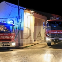 Incendio en el almacén municipal de Fuente de Cantos (Badajoz)