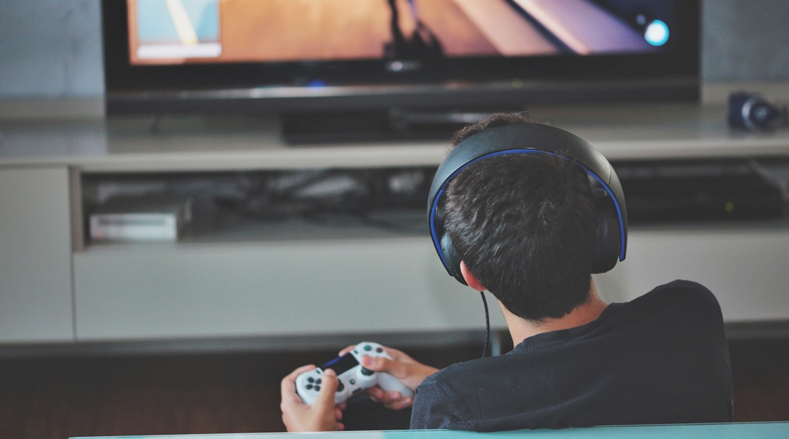 Claves para prevenir la adicción de los niños a los videojuegos en Navidad