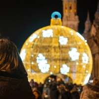 Los consumidores españoles, entre los que más se endeudan en Navidad