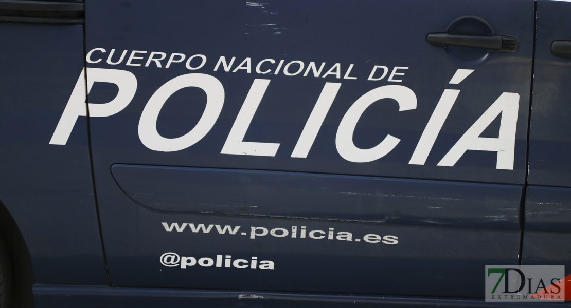 Detenida una joven por robar a una anciana a la que cuidaba en Almendralejo