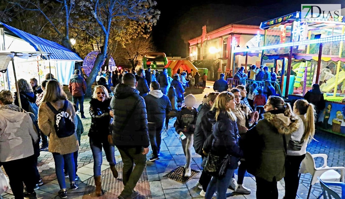 El mercado navideño y SuberOcio dan vida a San Vicente de Alcántara en fin de año