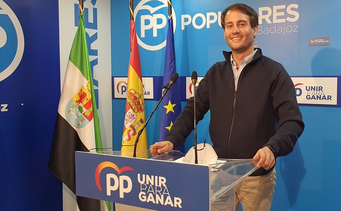 Según PP Vara deja en la estacada a los jóvenes extremeños