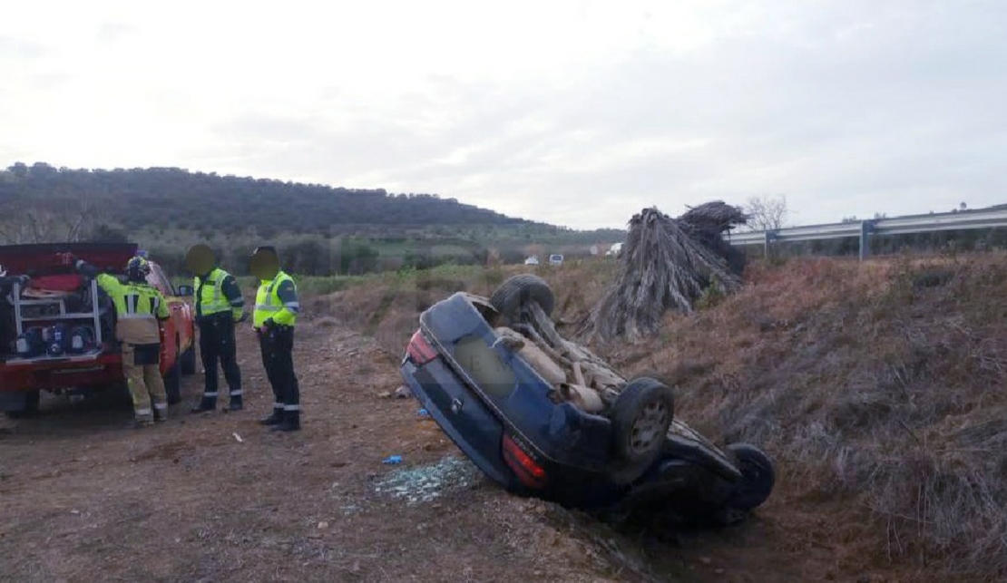 Atrapado tras un vuelco en la BA – 123