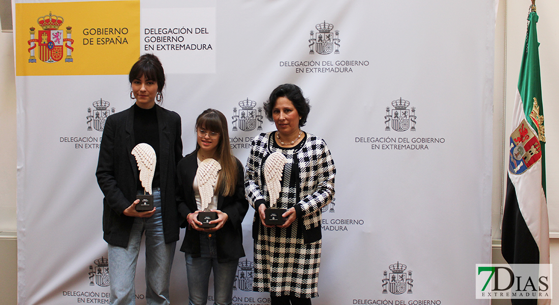 Tres extremeñas que rompen barreras reciben un premio en Badajoz