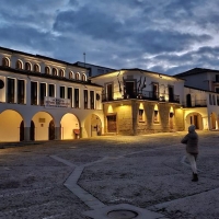 Así luce ahora la Plaza Mayor de Garrovillas que debes visitar en Extremadura