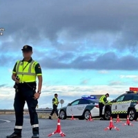 Detienen a un joven de 18 años drogado y circulando a 205 km/h en la A-5