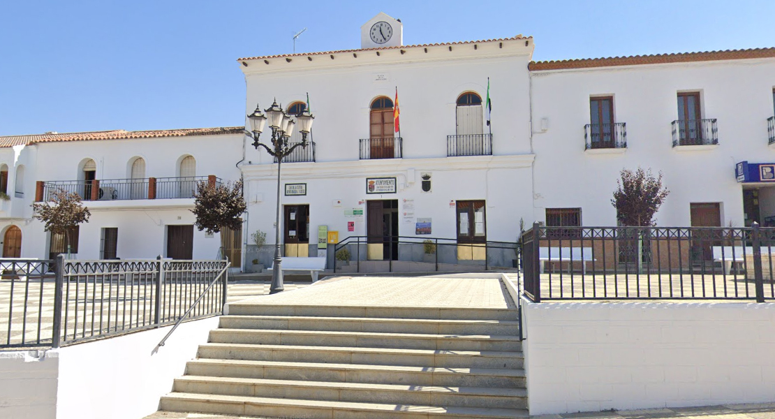 Desalojan el ayuntamiento por una amenaza de bomba en Maguilla (Badajoz)