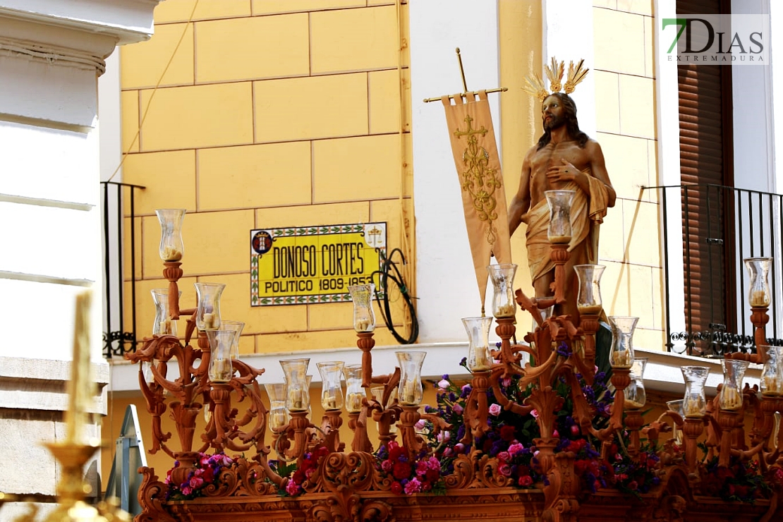 Las mejores imágenes del Domingo de Resurrección en Badajoz